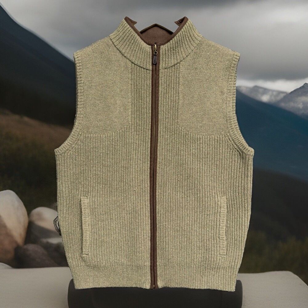 LL Bean Waterfowl Sweater Vest Mens Size Medium Green Merino Wool Ribbed Knit